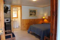 Blueberry Hill Motel - B&B Long Lake