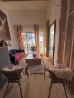 Ax 3 Domaines Plateau de Bonascre Charmant duplex face aux pistes avec terrasse - Bed and Breakfast Ax-les-Thermes