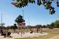 Sudoeste, com rede na varanda e excelente local! - B&B Brasília