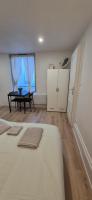 STUDIO NEUF HYPER CENTRE PROCHE PLACE STANISLAS ET GARE 17m2 - B&B Nancy