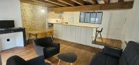 t2 ultra centre Poitiers 50m carrés - B&B