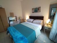 Mixed Dormitory Room