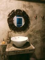 Double Room with Private Bathroom - No window