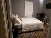 Unit-B Stylish Apt near Addison metro & downtown Washington DC - B&B