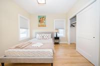60-1 4BR Boston - Cozy New Apt near Franklin Park - B&B Boston