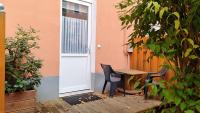 Green Apartment KM3 Studio with terrace - Ferienwohnung