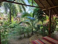 Bungalow con vistas al jardín