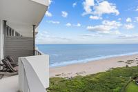 2BR 2BA condo with ocean views in Luxury Resort Amrit - B&B
