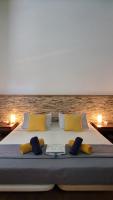 Triple Room with Shared Bathroom