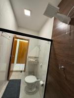 Chambre Double Deluxe (1 Adulte + 2 Enfants)