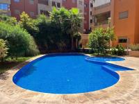 Luxury Apartment in Central Marrakech - Pool & Fast Wi-Fi - Chambres d'hôtes Marrakech