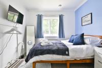 Modern 4 Bed Contractor Stay in Swansea TV in Every Room and Parking - B&B Port Tennant