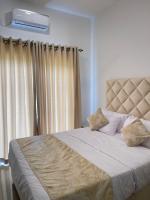 Luxury Golf Apartment - Ferienwohnung Gonapola