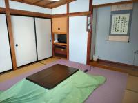 Vierbettzimmer im japanischen Stil