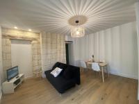 Appartement neuf, plein centre Latresne-Gironde - B&B