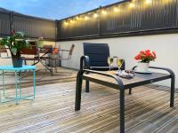 Plein centre Auray - Spacieux duplex T2 avec grande terrasse ensoleillée - B&B Auray