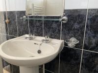 Twin Room with Bath