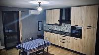Apartamento de 1 dormitorio con jardín