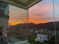 Apartamento com estacionamento - Bed and Breakfast Itapema