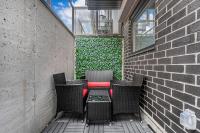 NEW Stylish 1BR Apartment With BBQ and Situated Close to the Falls and Can Sleep 4 Guests - B&B Niagara Falls