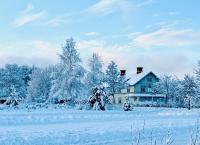 Cozy apartment in Jädraås nestled near the lake just 10 minutes from Kungsberget - Chambres d'hôtes Jädraås