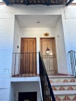 2 Bedroom Treetop Condo - B&B