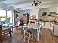 Charmante Maison 8 pers. à 500m de la plage avec Jardin & BBQ - FR-1-813-16 - B&B