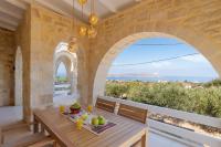 Villa Urania -St George Retreat BY APOKORONAS VILLAS - Chambres d'hôtes Kókkinon Khoríon