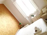 Camera Singola con Bagno in Comune
