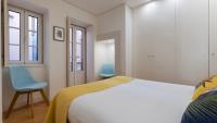Charming Apartment in Bairro Alto by LovelyStay - Bed and Breakfast Lissabon