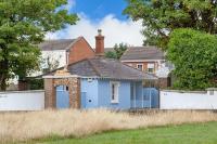 Magical Gate Lodge on Dublin Coast - B&B