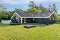 Near Beach Center, Quiet And Secluded Lot, - Ferienwohnung Slagelse