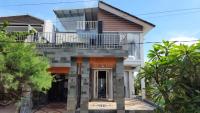 Villa kusuma pinus M-59 - B&B Batu