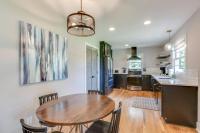 Ultra Relaxing and Fun Historic Franklin Bungalow - B&B Franklin