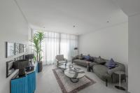 Mabaat - Al Qirawan 3BR Apt - 581 - B&B
