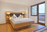 One-Bedroom Apartment with Balcony and Mountain View