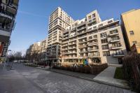 Stylish Apartment with Parking & SPA Wrocław by Noclegi Renters - Bed and Breakfast Wrocław