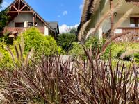 Apartamenty Kornaje - Szczawnica Jaworki - komfortowe apartamenty, basen, sauna, duży ogród, blisko szlaków i stoku narciarskiego - Chambres d'hôtes Szczawnica