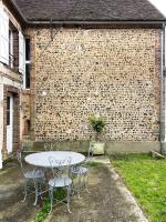 Le Presbytère, maison de campagne familiale - B&B