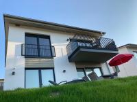 Haus am See - Sonnenweg 10 - B&B
