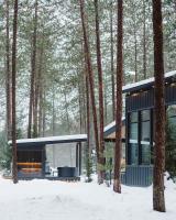 Brand New Black Fox Cabin with Private Nordic Spa - B&B Sprucedale