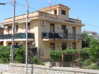 Appartamento con Balcone