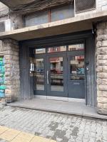 Charming Flat in Central Sofia - Steps from NDK - B&B
