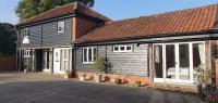 The Granary 3 Bed Home Stradbroke - Bed and Breakfast