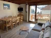 Duplex Montagne avec Balcon au Pied des Pistes, 8 Pers., Parking Privé - FR-1-516-102 - B&B