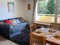Bel appartement 3 pièces avec balcon et vue montagnes - FR-1-516-86 - B&B