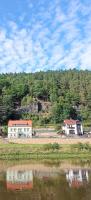 Ferienwohnungen "Am Elbufer" - B&B