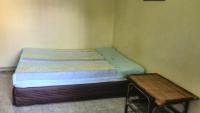 Kamer met Queensize Bed en Eigen Badkamer