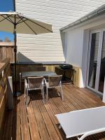 Chez Rose, Terrasse Plein Sud! - B&B Donville-les-Bains