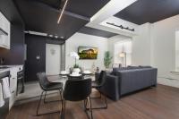 Sleek 2BR On Rvrwalk Gym Parking Near Conv Ctr - Ferienwohnung